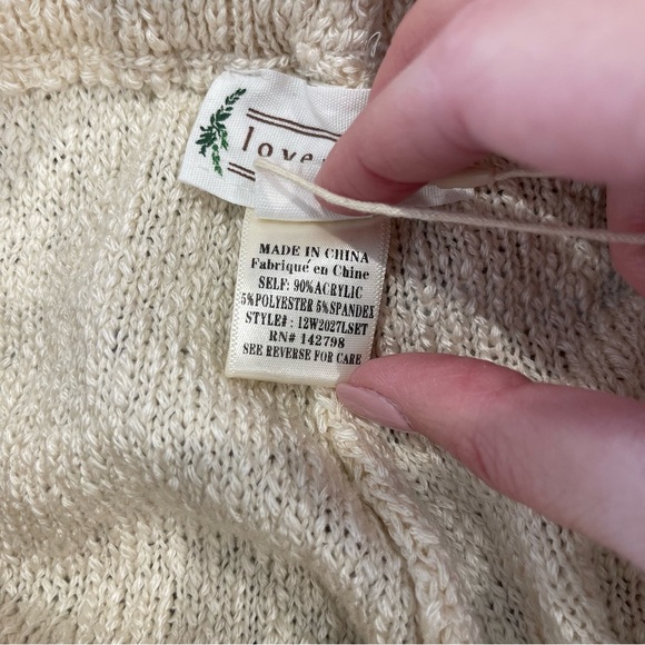 Loveriche•Take Me Away Vneck Sleeveless Set•Size M - Picture 9 of 14